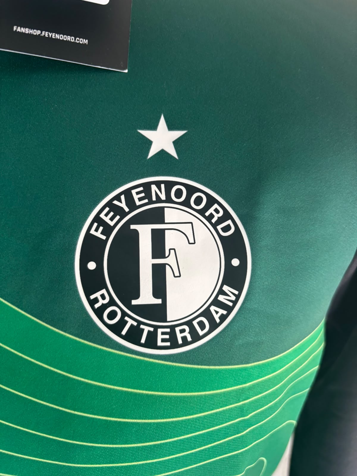 Feyenoord Trainingsjas 1/4 Zip Banlieue BNWT (S/M) (10/10) - Afbeelding 4